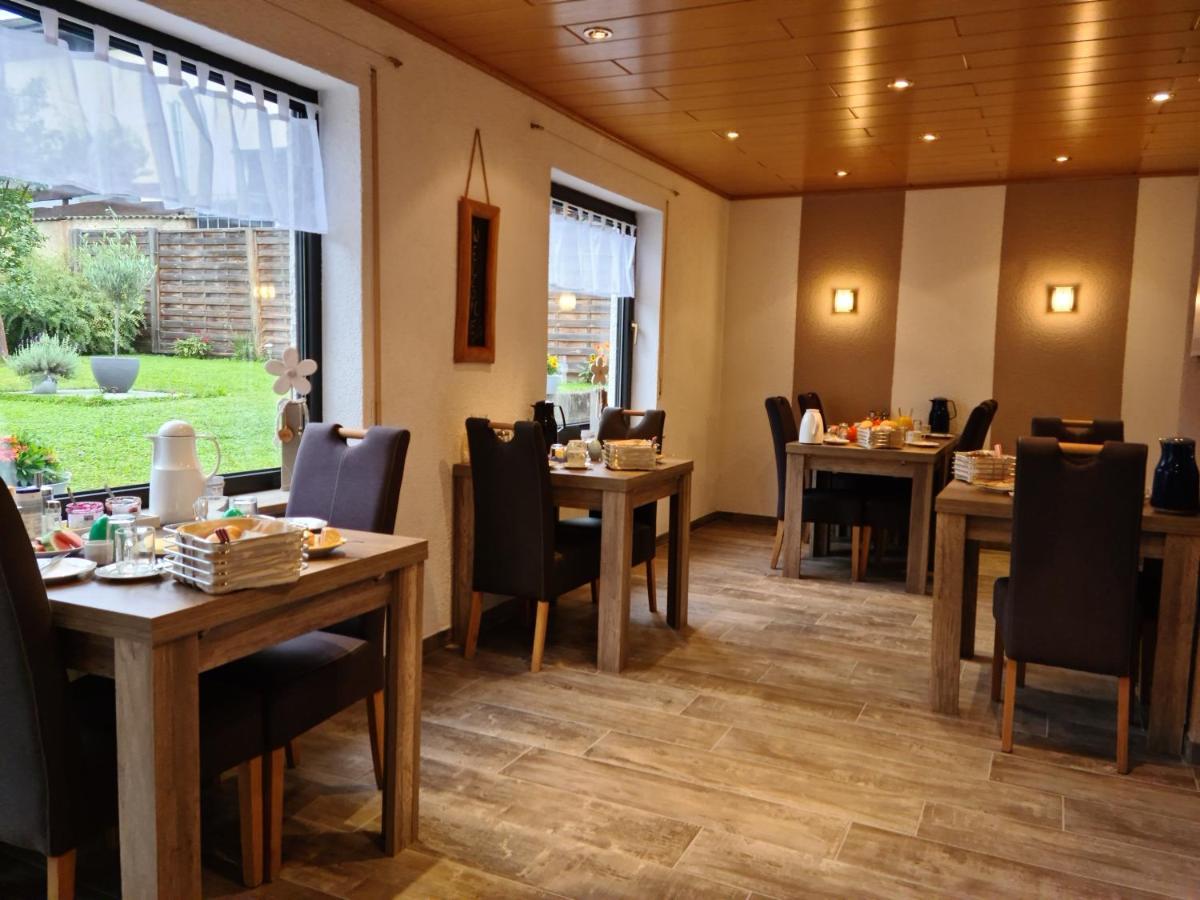 Gaestehaus Portugall Ellenz-Poltersdorf Ngoại thất bức ảnh